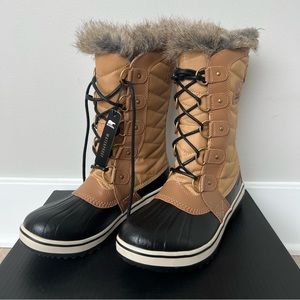 Sorel Tofino II CVS Waterproof Winter Boots Curry/Fawn - Size 7